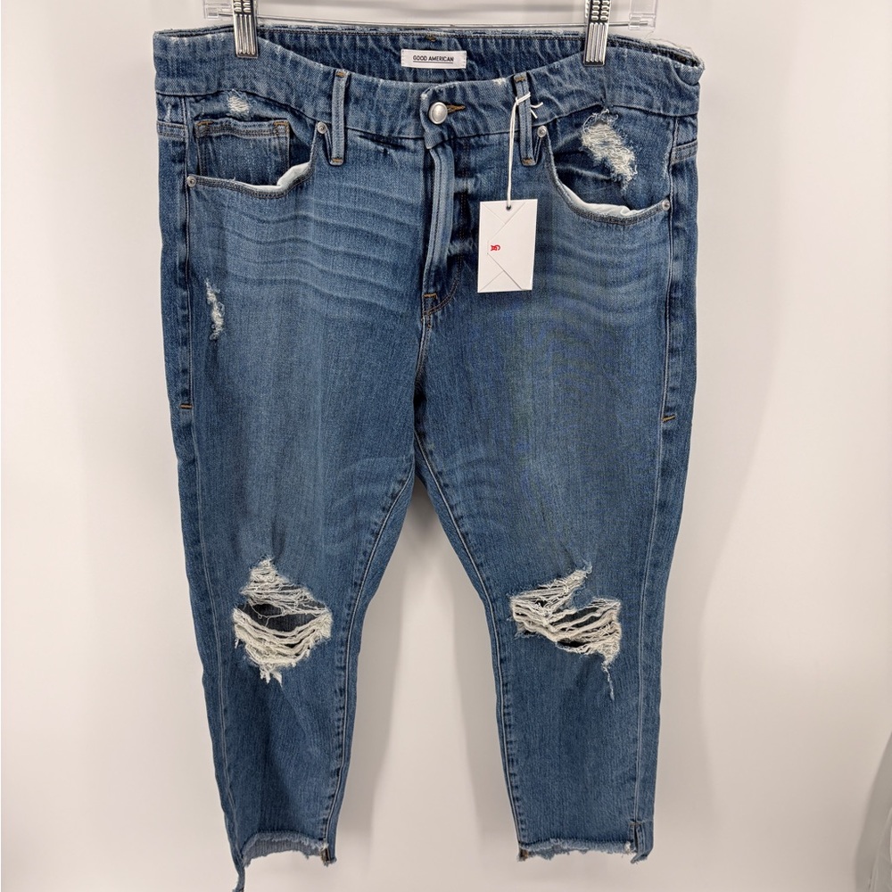 Women's Good American Good Girlfriend Jeans Size 12/31 Side Step Hem